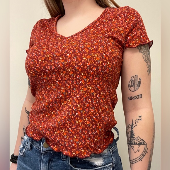 Floral short sleeve shirt size M - Picture 3 of 3